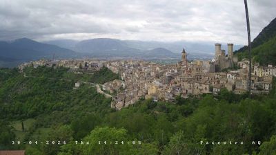 immagine della webcam nei dintorni di Ortona dei Marsi: webcam Pacentro