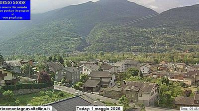 immagine della webcam nei dintorni di Rifugio Calvi Laghi Gemelli: webcam Montagna in Valtellina