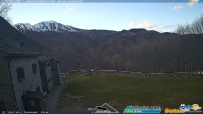 immagine della webcam nei dintorni di Val di Luce: webcam Cimoncino