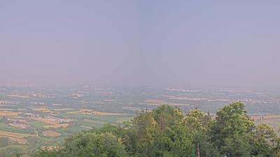immagine della webcam nei dintorni di Castelnuovo Don Bosco: webcam San Raffaele Cimena