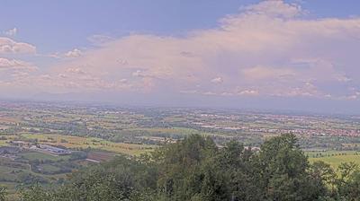 immagine della webcam nei dintorni di Torino: webcam San Raffaele Cimena