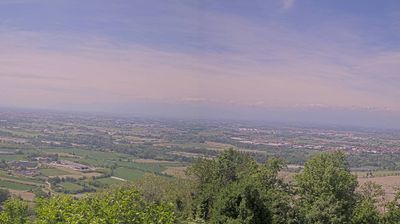 immagine della webcam nei dintorni di Cerreto d'Asti: webcam San Raffaele Cimena
