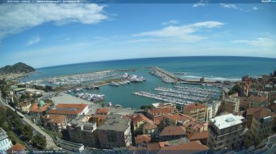 immagine della webcam nei dintorni di San Bartolomeo al Mare: webcam Costa D'Oneglia