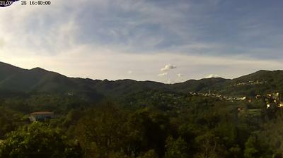 immagine della webcam nei dintorni di Riccò del Golfo di Spezia: webcam Carro