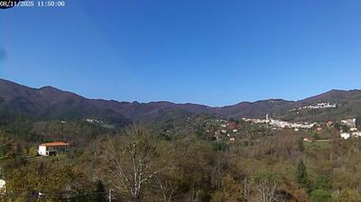 immagine della webcam nei dintorni di Riccò del Golfo di Spezia: webcam Carro