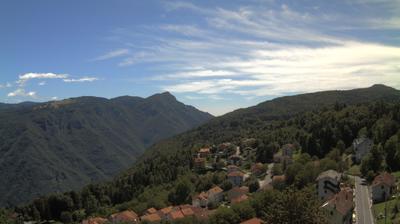 immagine della webcam nei dintorni di Panarotta: webcam Tonezza del Cimone