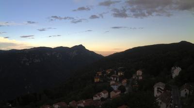 immagine della webcam nei dintorni di Valli del Pasubio: webcam Tonezza del Cimone