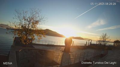 immagine della webcam nei dintorni di Briga Novarese: webcam Meina