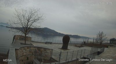 immagine della webcam nei dintorni di Lesa: webcam Meina