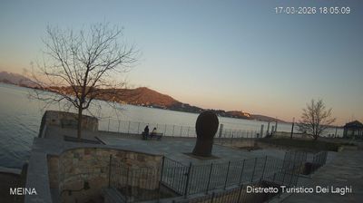 immagine della webcam nei dintorni di Borgomanero: webcam Meina