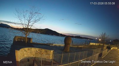 immagine della webcam nei dintorni di Orta San Giulio: webcam Meina