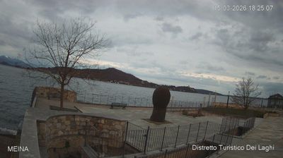 immagine della webcam nei dintorni di Orta San Giulio: webcam Meina