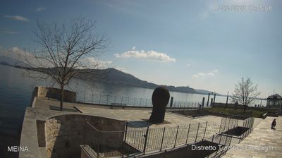 immagine della webcam nei dintorni di Casale Corte Cerro: webcam Meina