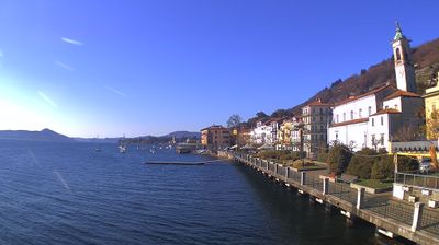 immagine della webcam nei dintorni di Meina: webcam Belgirate