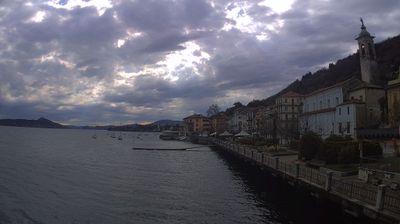 immagine della webcam nei dintorni di Meina: webcam Belgirate