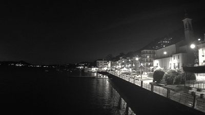 immagine della webcam nei dintorni di Laveno-Mombello: webcam Belgirate