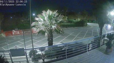 immagine della webcam nei dintorni di Campo Cecina: webcam Marinella