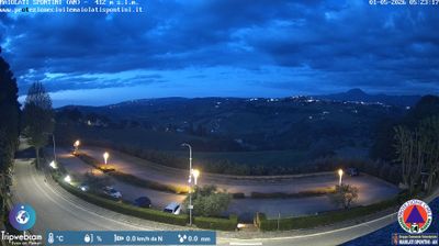 immagine della webcam nei dintorni di Osimo: webcam Maiolati Spontini