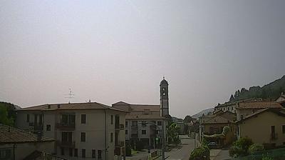 immagine della webcam nei dintorni di Suello: webcam Albese con Cassano