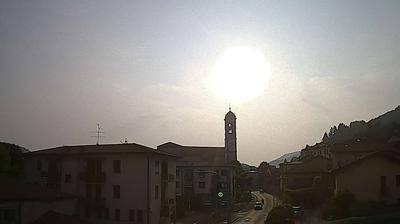 immagine della webcam nei dintorni di Alzate Brianza: webcam Albese con Cassano