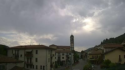 immagine della webcam nei dintorni di Suello: webcam Albese con Cassano
