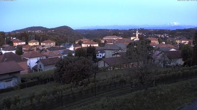 immagine della webcam nei dintorni di Brunate: webcam Valmorea