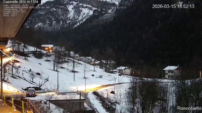 immagine della webcam nei dintorni di Rifugio Calvi Laghi Gemelli: webcam Roncobello