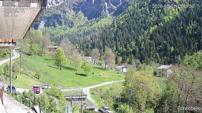 immagine della webcam nei dintorni di Averara: webcam Roncobello