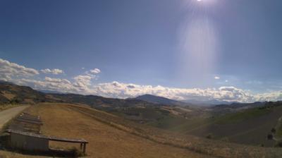 immagine della webcam nei dintorni di Marina Faleriense: webcam Cossignano