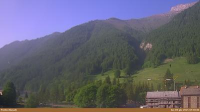 immagine della webcam nei dintorni di Sampeyre: webcam Pontechianale