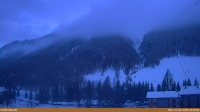 immagine della webcam nei dintorni di Pradleves: webcam Pontechianale