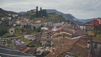 immagine della webcam nei dintorni di Collodi: webcam Borgo a Mozzano