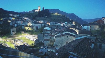 immagine della webcam nei dintorni di Viareggio: webcam Borgo a Mozzano
