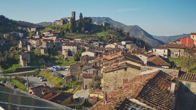 immagine della webcam nei dintorni di Pescia: webcam Borgo a Mozzano
