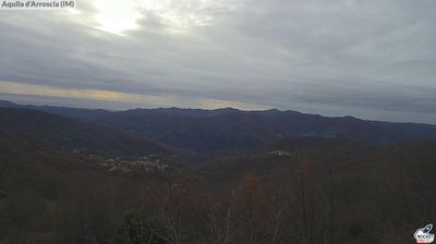 immagine della webcam nei dintorni di Costa D'Oneglia: webcam Aquila di Arroscia