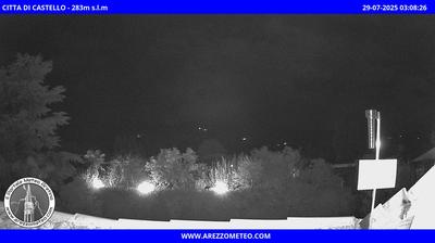 immagine della webcam nei dintorni di Castiglion Fiorentino: webcam Città di Castello