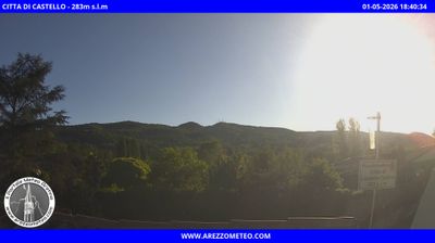 immagine della webcam nei dintorni di Caprese Michelangelo: webcam Città di Castello