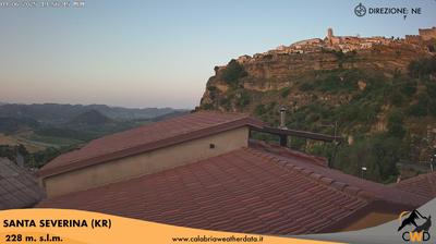 immagine della webcam nei dintorni di Cirò Marina: webcam Santa Severina