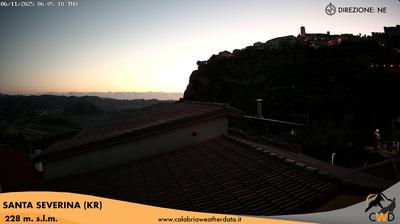 immagine della webcam nei dintorni di Cirò Marina: webcam Santa Severina