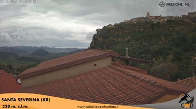 immagine della webcam nei dintorni di Le Castella: webcam Santa Severina