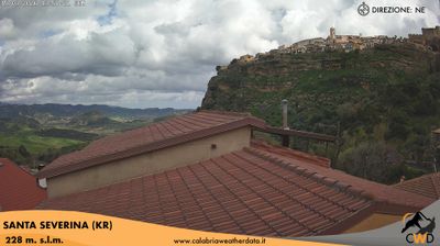 immagine della webcam nei dintorni di Strongoli: webcam Santa Severina