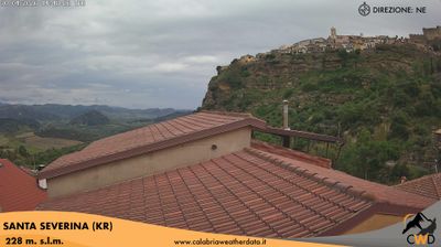 immagine della webcam nei dintorni di Crotone Sant'Anna: webcam Santa Severina