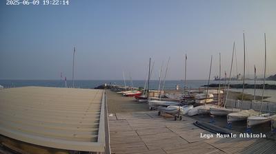 immagine della webcam nei dintorni di Altare: webcam Albisola Superiore