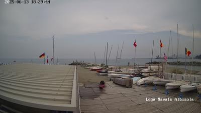 immagine della webcam nei dintorni di Altare: webcam Albisola Superiore