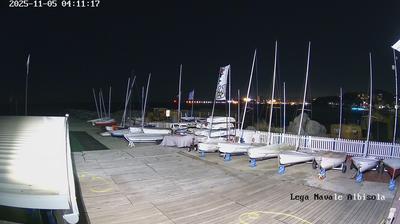 immagine della webcam nei dintorni di Palo: webcam Albisola Superiore