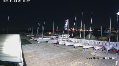 immagine della webcam nei dintorni di Noli: webcam Albisola Superiore