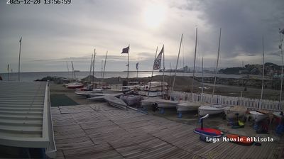 immagine della webcam nei dintorni di Spotorno: webcam Albisola Superiore