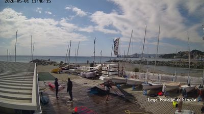 immagine della webcam nei dintorni di Pratozanino: webcam Albisola Superiore