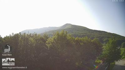 immagine della webcam nei dintorni di Trefiumi: webcam Capanne di Sillano