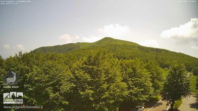 immagine della webcam nei dintorni di Castelnovo ne' Monti: webcam Capanne di Sillano